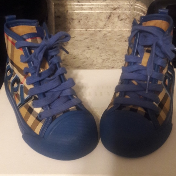 Burberry Other - "BURBERRY BLUES!!"